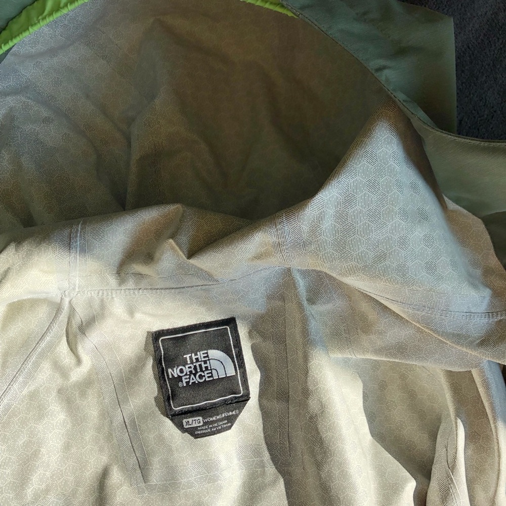 The North Face Womens Gortex XL